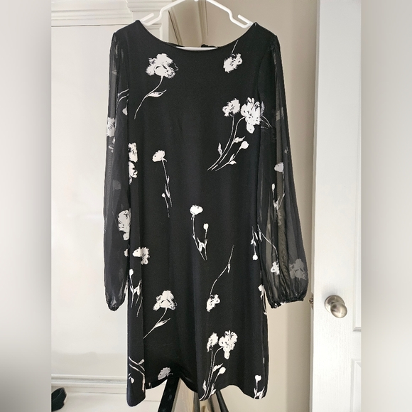White House Black Market Floral Dress sz Large - Picture 1 of 4